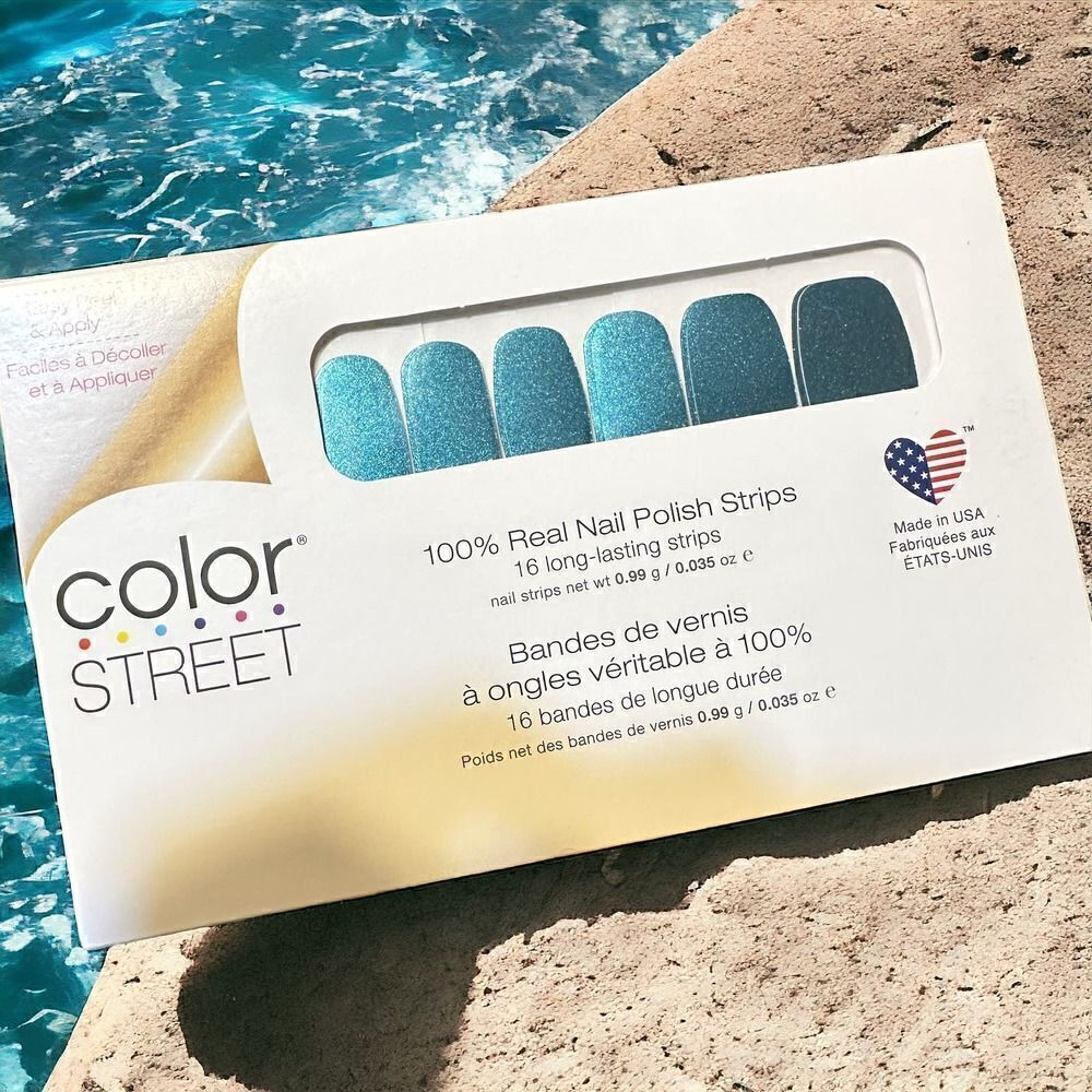 ColorStreet Glitter Nails Space Case